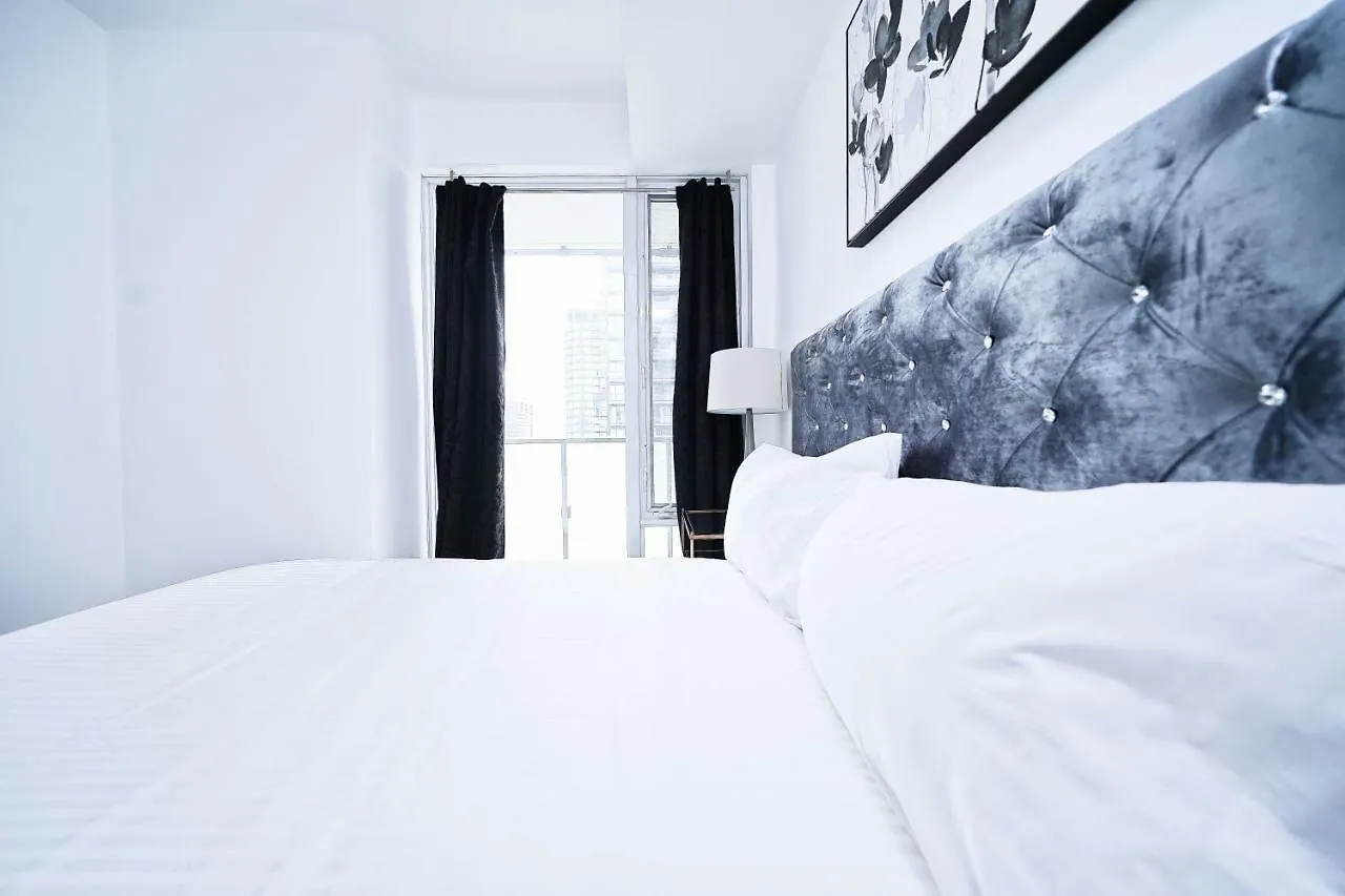Apartment Grand Royal Condos- Toronto